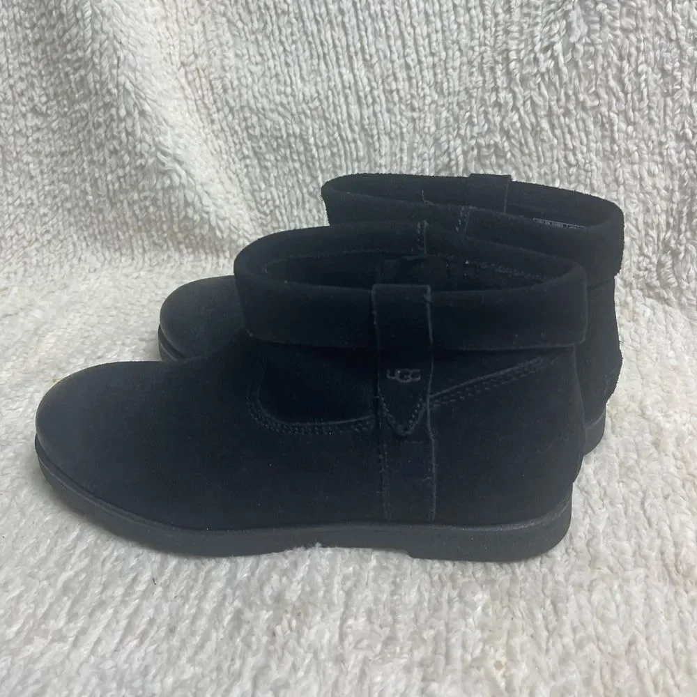 UGG Josefene Cuff leather Black suede ankle boots 1130525 SZ8